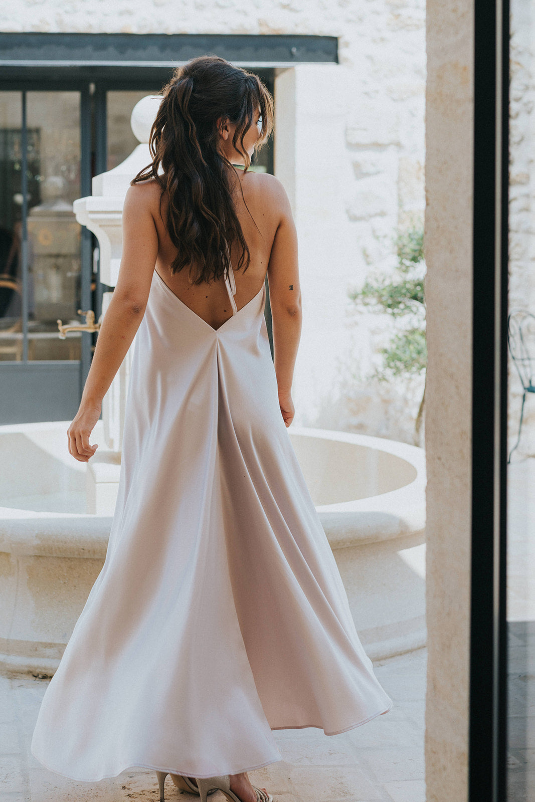 DIVA - ROBE DOS NU DEMOISELLE D'HONNEUR Christelle Vasseur Couture