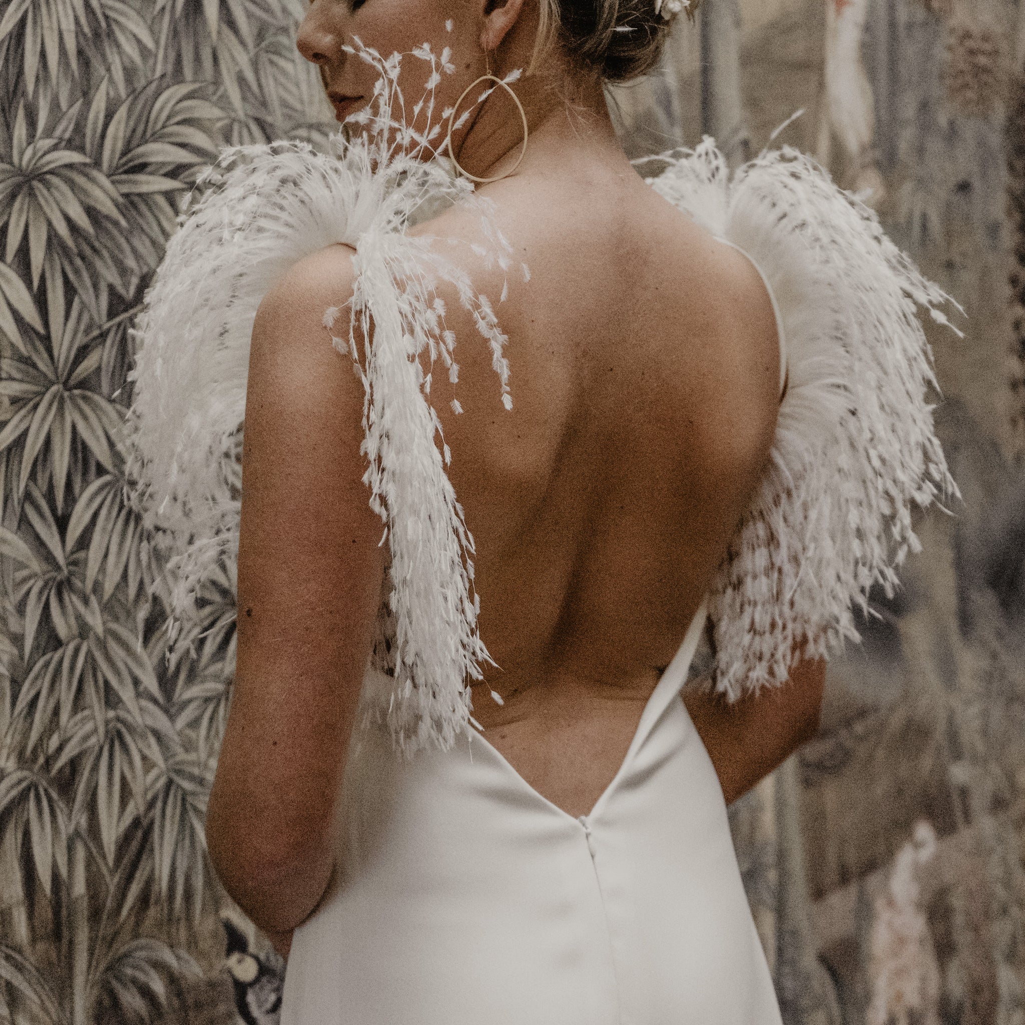 Tailor-made wedding dress - Feather
