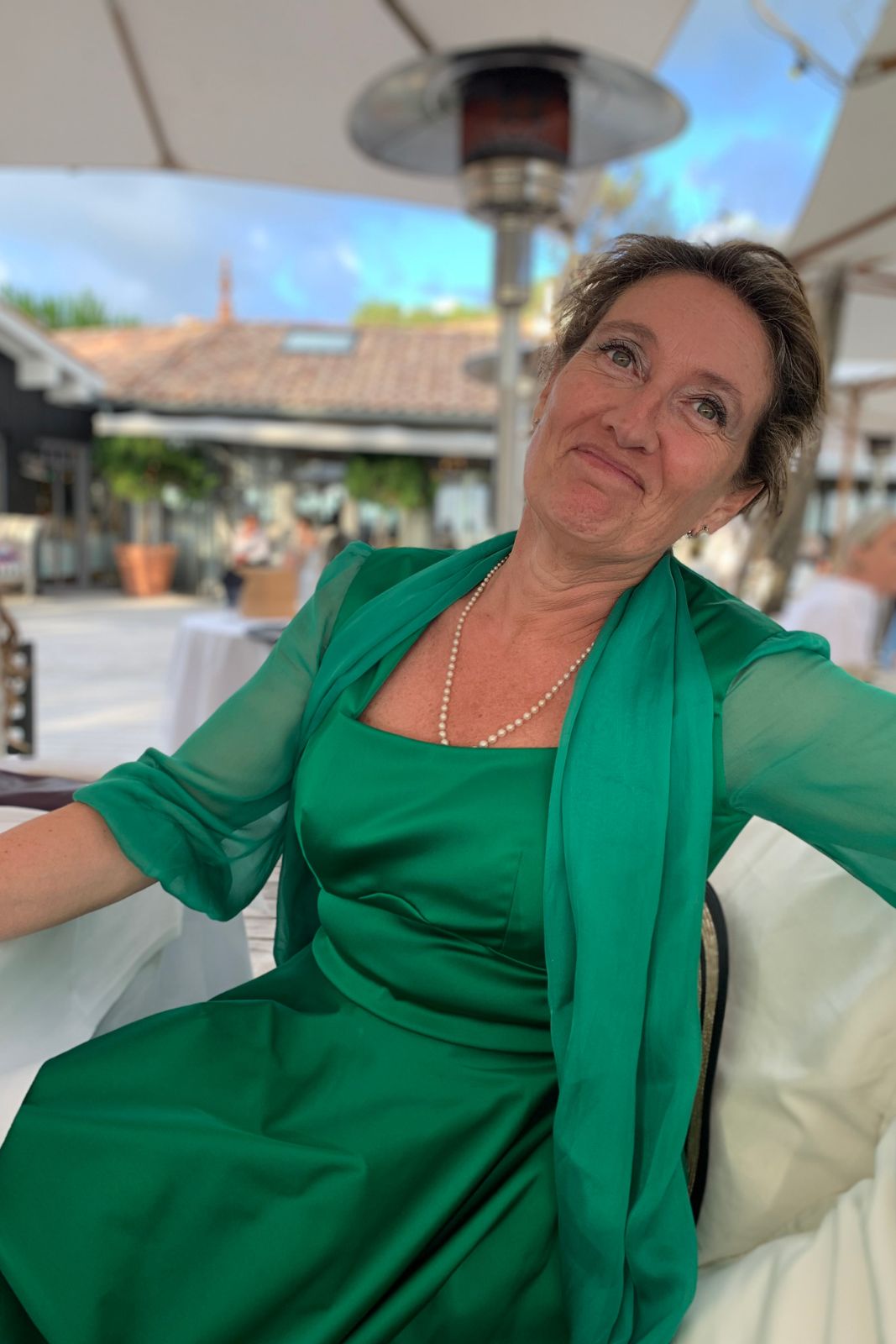 Robe de cérémonie chic à Bordeaux