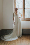 Rose robe de mariée élégante avec traine en dentelle