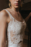 Robe de mariée luxe - détails haut devant en dentelle modèle Aurore