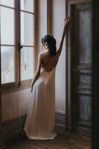 Suzanne -  Robe de mariée sur mesure, création Christelle Vasseur, boutique mariage à Bordeaux