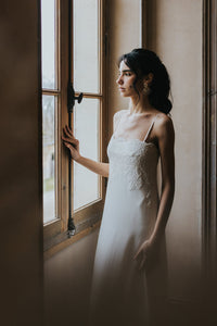 Suzanne -  Robe de mariée simple, création Christelle Vasseur 
