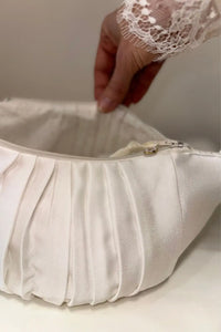 Trousse Beauté Crêpe Satin Ivoire