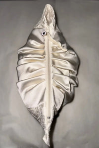 Trousse Beauté Ivoire Dentelle de Calais